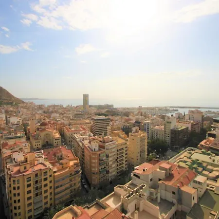 Apartament Estudio Casaturis En Planta 18 En Pleno Centro De A106